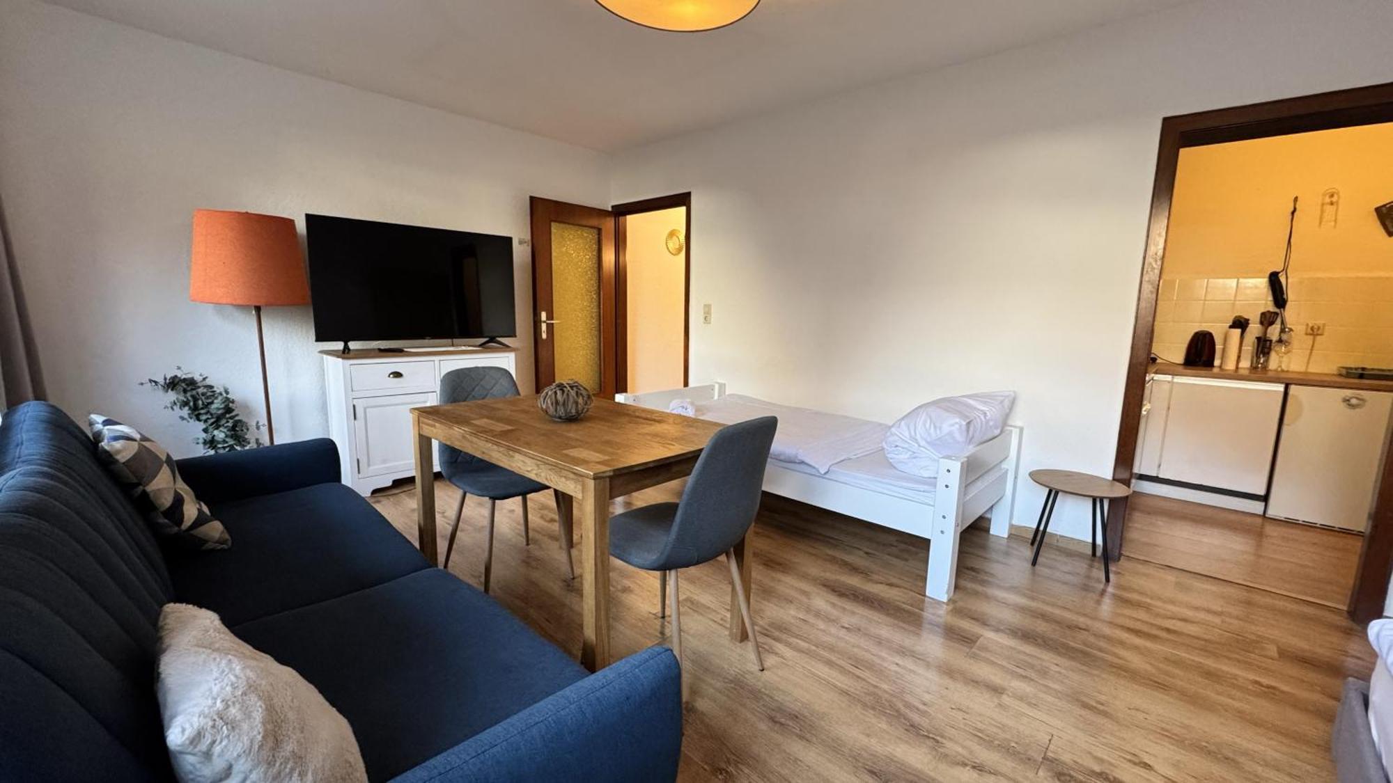 Studio-Apartments Fuer Monteure & Businessgaeste Zentral In Neumünster Zewnętrze zdjęcie